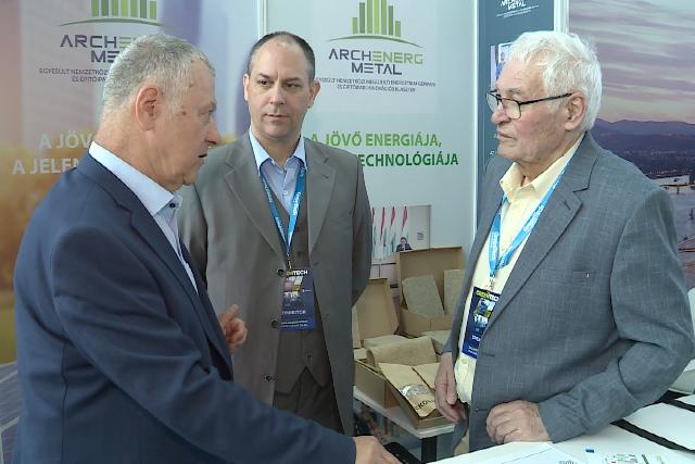 Klaszter a z�ld j�v��rt – Archenerg-Met�l Klaszter a GreenTech-en