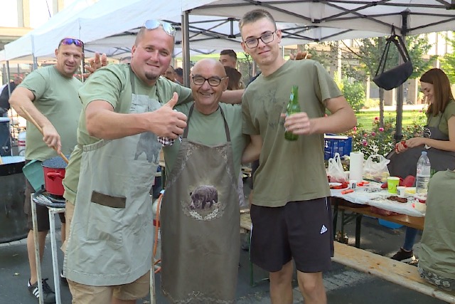 Vadpörkölt- és Borfesztivál Zalaegerszegen: csaknem száz csapat nevezett a főzőversenyre Vadpörkölt- és Borfesztivál Zalaegerszegen: csaknem száz csapat nevezett a főzőversenyre