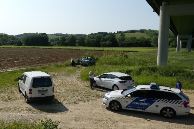 Féltékenységből úgy megverte a férjét a zalalövői nő, hogy később belehalt sérüléseibe – befejezték a nyomozást Féltékenységből úgy megverte a férjét a zalalövői nő, hogy később belehalt sérüléseibe – befejezték a nyomozást