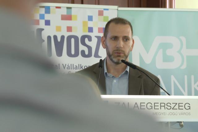 Fiatal Vállalkozók Hete Zalaegerszegen Fiatal Vállalkozók Hete Zalaegerszegen