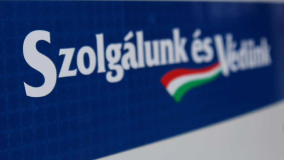 Ellopták a mobilját és a pénzét az autóbusz-állomáson alvó asszonynak Ellopták a mobilját és a pénzét az autóbusz-állomáson alvó asszonynak