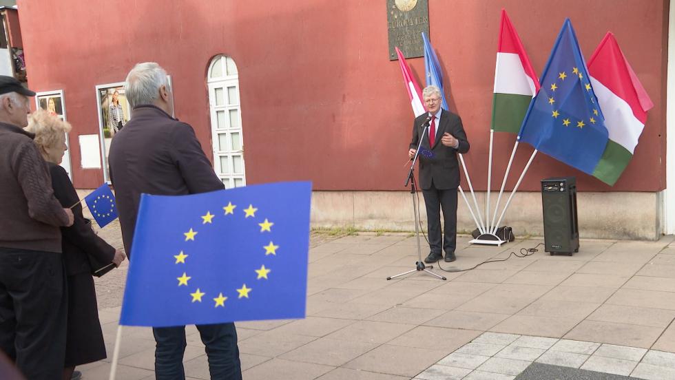 Európa-nap: Zalaegerszegen is megemlékeztek Európa-nap: Zalaegerszegen is megemlékeztek