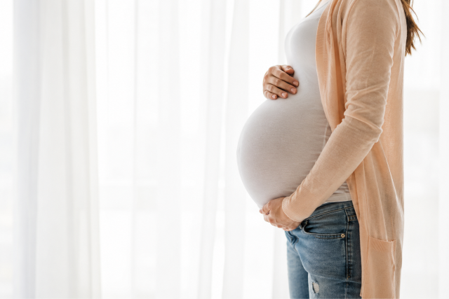 Val�ban �llapotos Kulcs�r Edina - G.w.M nyilv�noss�gra hozta a baba nem�t is
