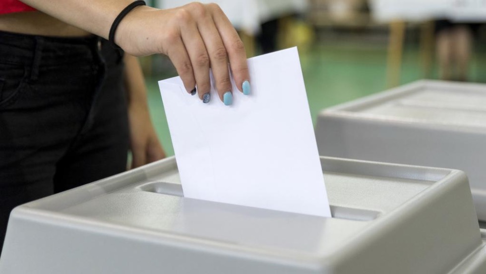 Kelemen Tamást választották polgármesternek Pacsán Kelemen Tamást választották polgármesternek Pacsán