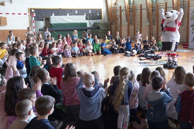 „Gyere hokizni” – Zalaegerszegre látogatott a Magyar Jégkorong Szövetség roadshow-ja „Gyere hokizni” – Zalaegerszegre látogatott a Magyar Jégkorong Szövetség roadshow-ja