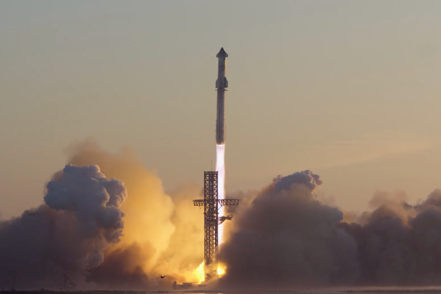 Ismt felrobbant a SpaceX hatalmas rraktja
