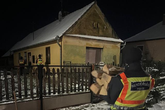 Saj�t t�zif�j�val seg�tett egy kih�l�sk�zeli �llapotban l�v� f�rfin a zalaegerszegi j�r�r