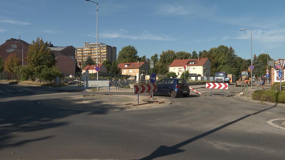 �tadj�k a csom�pontot – id�ben v�geztek a munk�val
