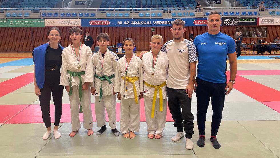 remesvel indtotta az szi idnyt a Zalaegerszegi Judo SE Pcsett
