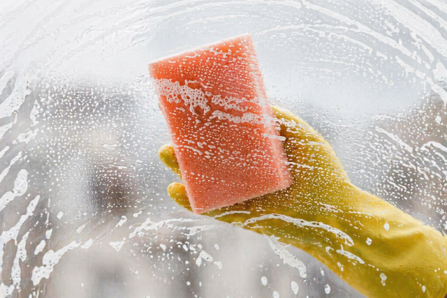 Ma szigor�an tilos a takar�t�s: hat tev�kenys�g, amit Borb�la napj�n nem szabad elv�gezni