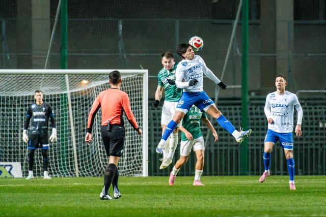A c�mv�d� otthon�ban jav�tana a ZTE FC