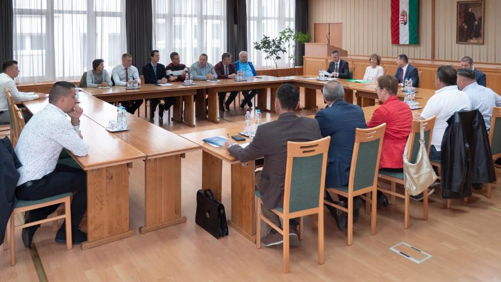 Döntött a Zalaegerszegi Járási Fejlesztési Fórum – Több százmilliós fejlesztési forrást osztottak el Döntött a Zalaegerszegi Járási Fejlesztési Fórum – Több százmilliós fejlesztési forrást osztottak el