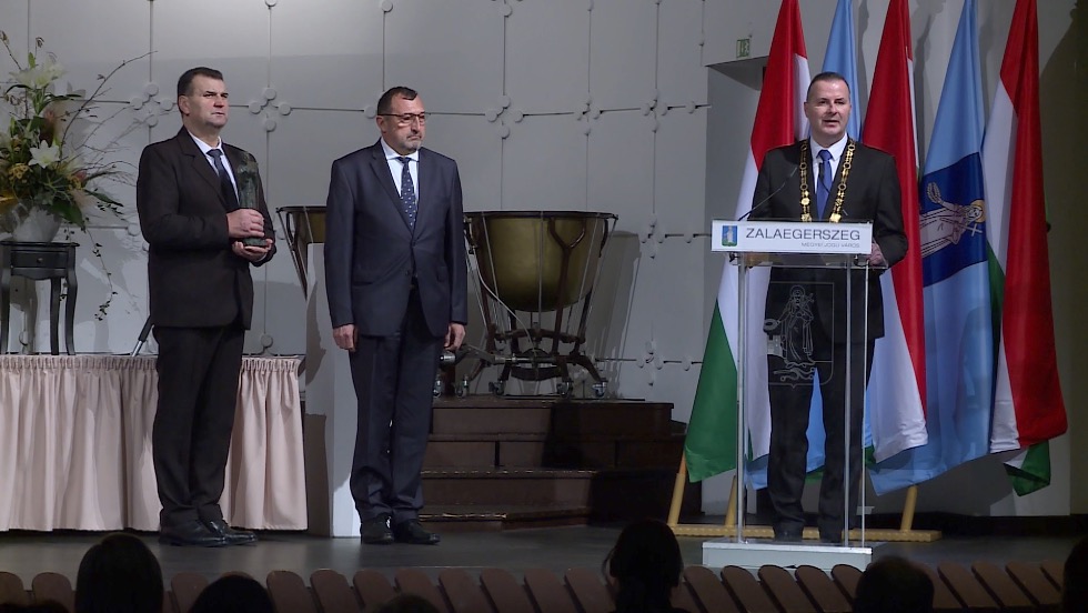 Gálaestet tartottak a magyar kultúra napja alkalmából Gálaestet tartottak a magyar kultúra napja alkalmából