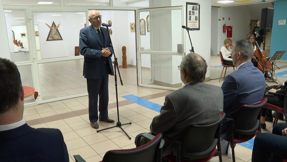 „Az anyag bvletben” – Killtsmegnyit a Gnczi Galriban