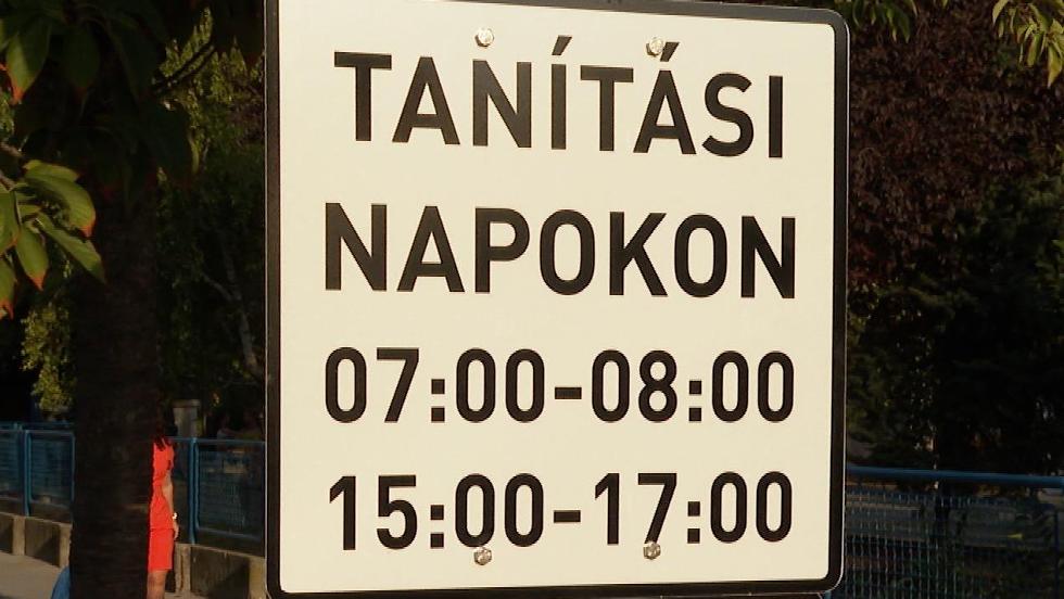Újabb K+R parkolóhelyeket létesítettek Zalaegerszegen Újabb K+R parkolóhelyeket létesítettek Zalaegerszegen
