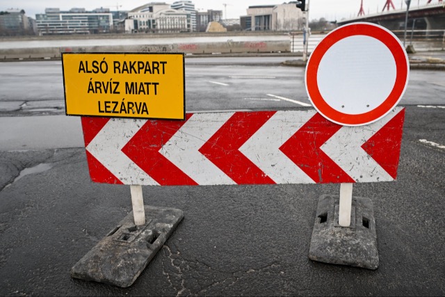 Itt vannak az árvízi védekezéssel kapcsolatos legfrissebb információk Itt vannak az árvízi védekezéssel kapcsolatos legfrissebb információk