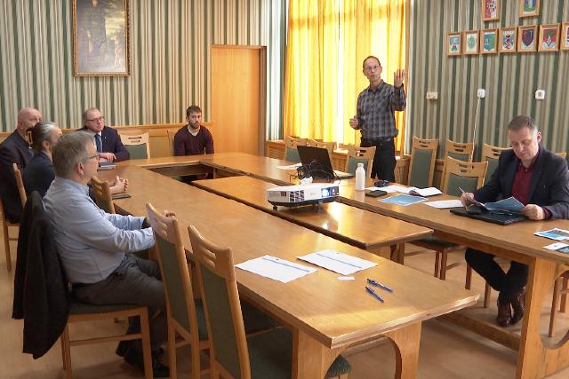 Frum az energiastratgirl a vrmegyehzn 