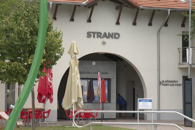 A v�rosi strand is csatlakozott a Strandok �jszak�j�hoz