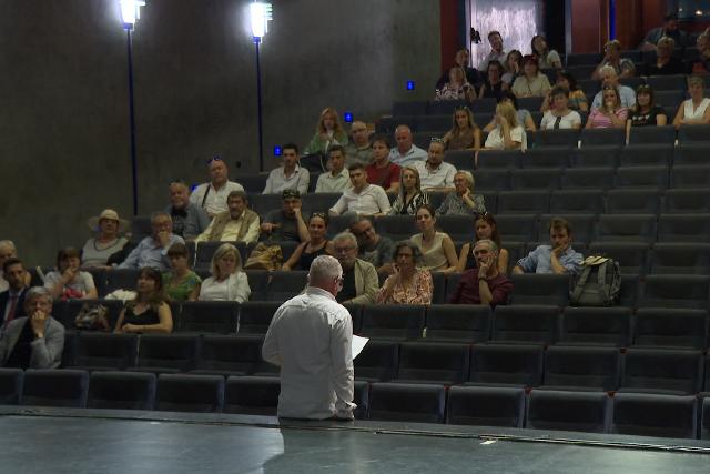 vadnyit – Megkezddtt az j vad a Hevesi Sndor Sznhzban
