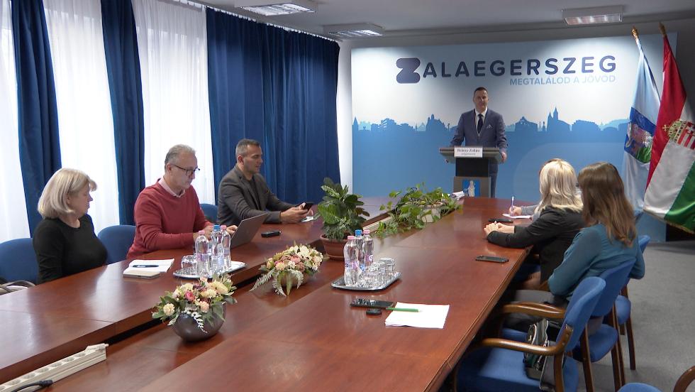 Zeginfo – Nem emelkednek jvre a helyi adk 