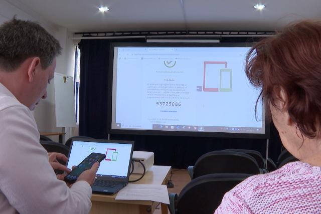 Hiánypótló előadás a Szenior Akadémián – tájékoztató a Digitális Állampolgárság Programról és az Ügyfélkapu+ regisztrációról Hiánypótló előadás a Szenior Akadémián – tájékoztató a Digitális Állampolgárság Programról és az Ügyfélkapu+ regisztrációról
