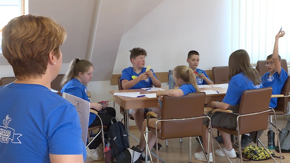 A szakmákkal ismerkednek a kisinas táborban A szakmákkal ismerkednek a kisinas táborban