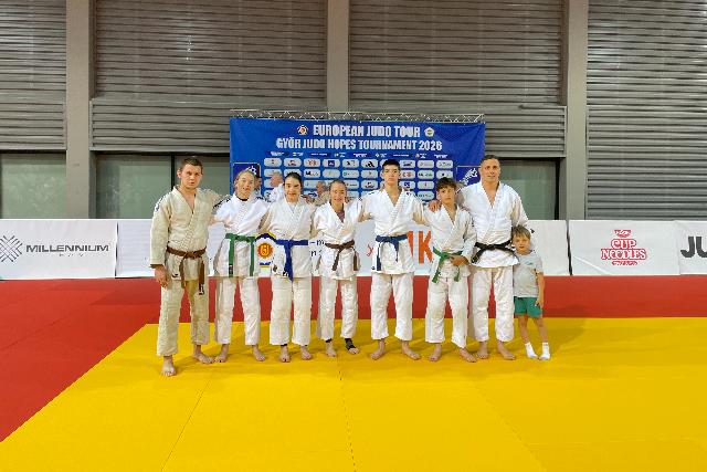 Gy�rben gy�jt�ttek �rt�kes tapasztalatokat a Zalaegerszegi Judo SE fiataljai