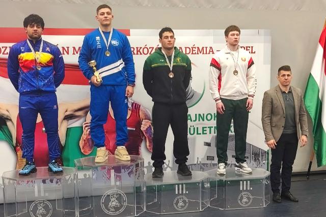 Arany�remmel z�rt Varga Zal�n a nemzetk�zi mez�nyben