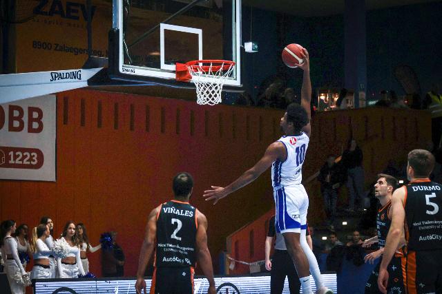 Fontos gy�zelemmel kezdte az �vet a ZTE KK