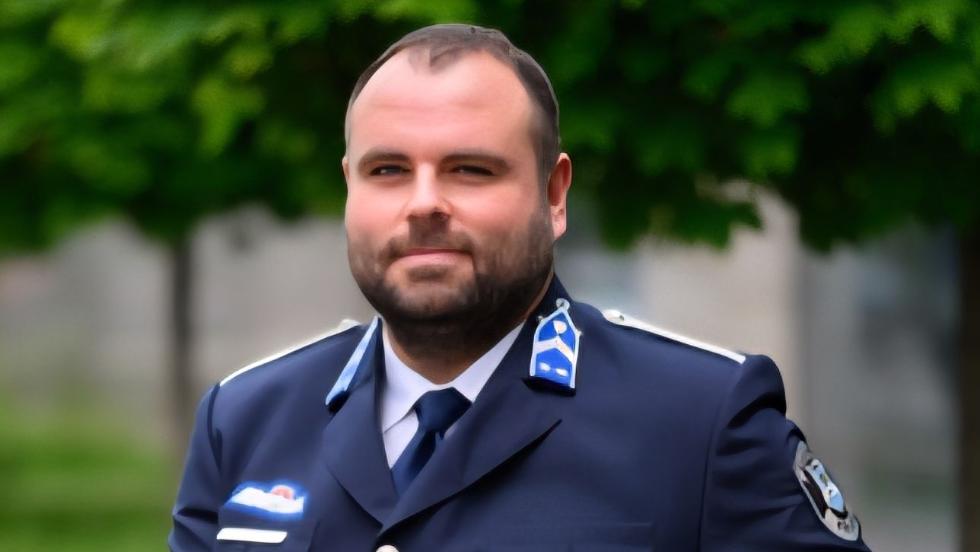 Rutsch Tamás lett az év rendőre közrendvédelmi kategóriában Rutsch Tamás lett az év rendőre közrendvédelmi kategóriában