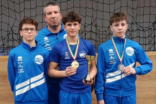 Szanati M�t� arany�rmes az U15-�s v�logat�n Dunakeszin