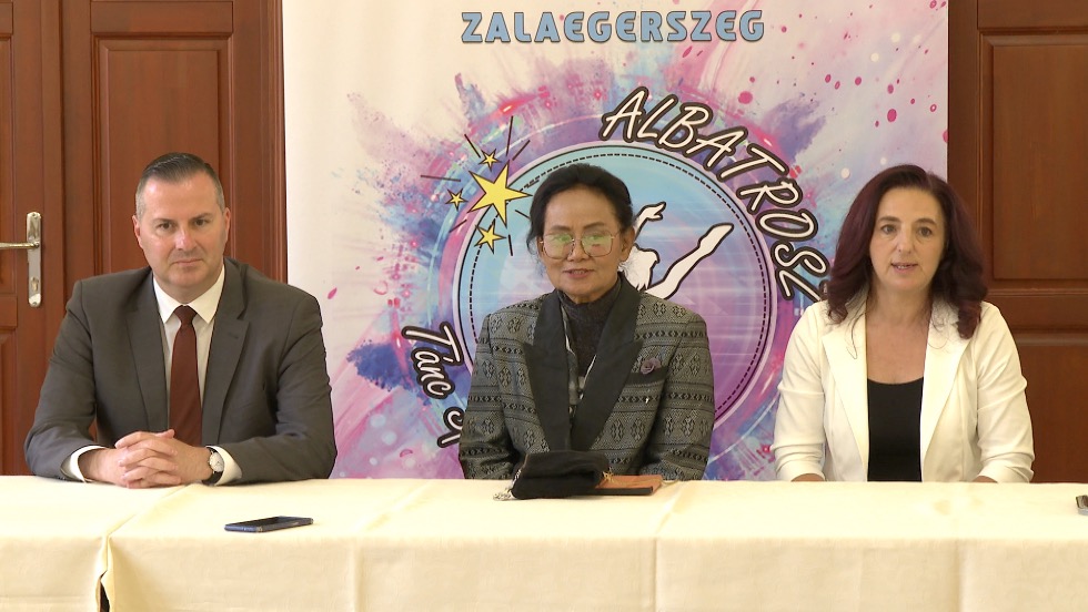 Thaiföldi táncdelegáció látogatott Zalaegerszegre Thaiföldi táncdelegáció látogatott Zalaegerszegre