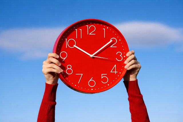 D�nt�s sz�letett az �ra�t�ll�t�sr�l