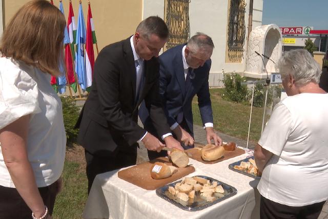 �llamalap�t�s – Az olai templomban folytatt�k a v�rosi programsorozatot