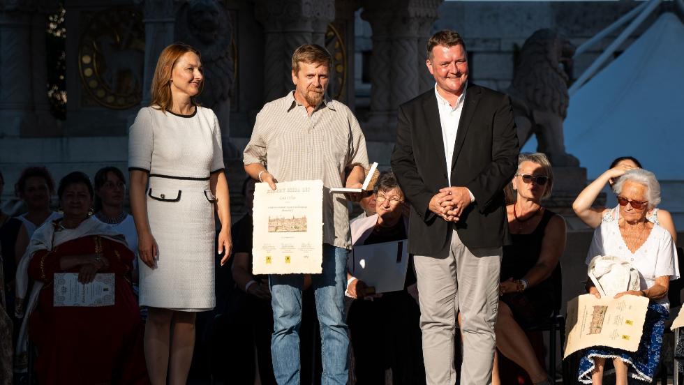 Mesterségek Ünnepe: Király Zsiga-díjat kapott Csuti Tibor Mesterségek Ünnepe: Király Zsiga-díjat kapott Csuti Tibor