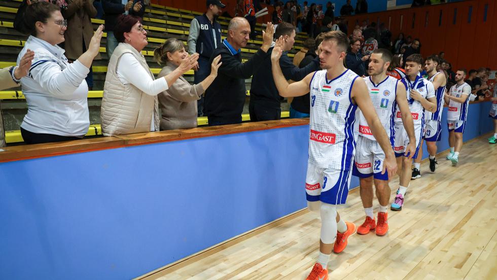 A hatodik győzelemért utazik Tiszaújvárosba a ZTE KK
A hatodik győzelemért utazik Tiszaújvárosba a ZTE KK