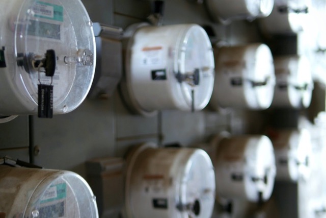 Villany�r�n�l l�v� bek�t�si pont gyulladt ki egy egerszegi csal�di h�zban 