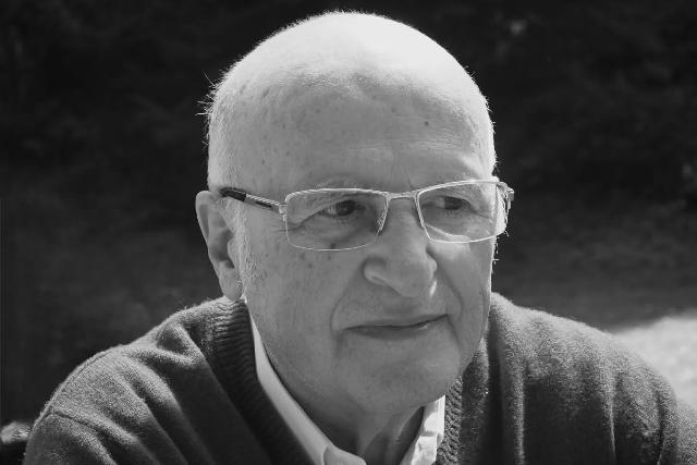 Elhunyt Dr. Hodosi L�szl�