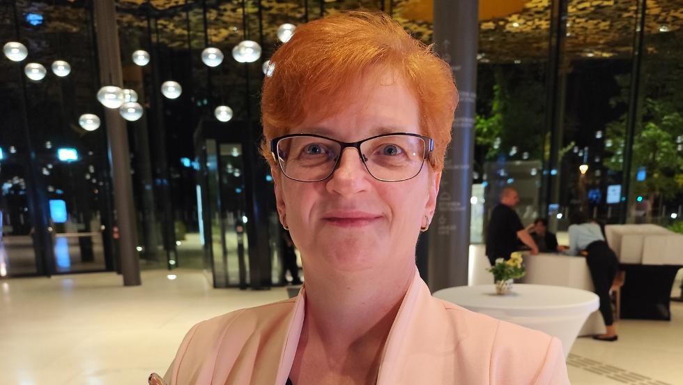 A zalaegerszegi kórház ápolónője, Korcsmárné Nagy Ágnes nyerte az első Audrey Evans-díjat A zalaegerszegi kórház ápolónője, Korcsmárné Nagy Ágnes nyerte az első Audrey Evans-díjat