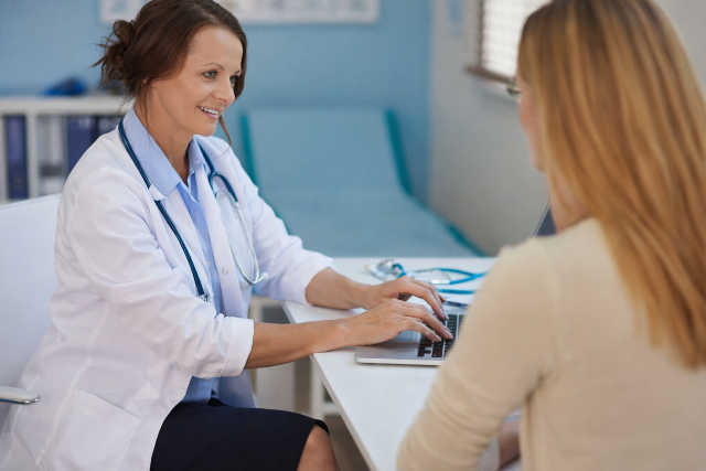 Gy�gyszerfel�r�s: m�just�l nagy v�ltoz�s j�n a h�ziorvosi ell�t�sban