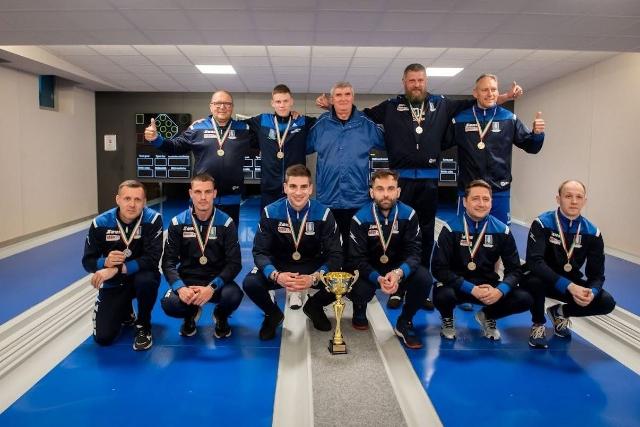 Bajnoki rajt el�tt a zalaegerszegi tekecsapatok
