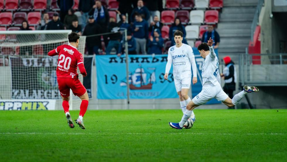 Döntetlent játszott a ZTE FC Diósgyőrben
Döntetlent játszott a ZTE FC Diósgyőrben