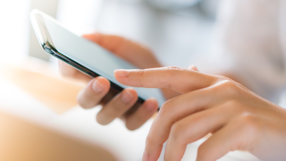 Lehallgat és átveszi az irányítást ez az új telefonos vírus Lehallgat és átveszi az irányítást ez az új telefonos vírus
