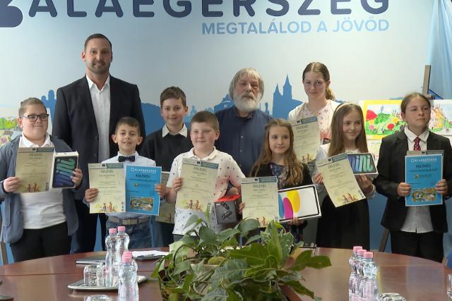 „Zalaegerszeg és a biciklizés” – Eredményhirdetés és díjkiosztás a városházán „Zalaegerszeg és a biciklizés” – Eredményhirdetés és díjkiosztás a városházán