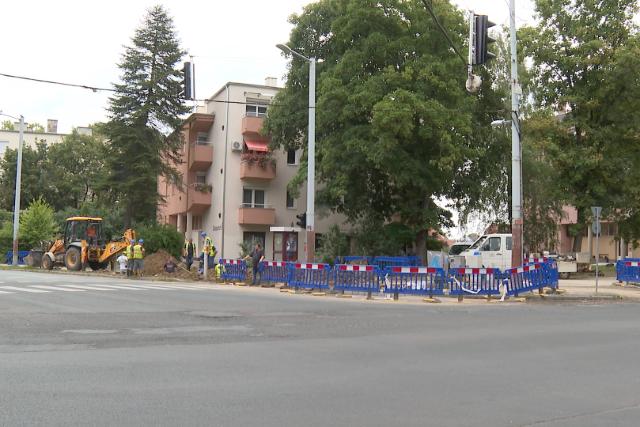 temterv szerint halad a feljts
