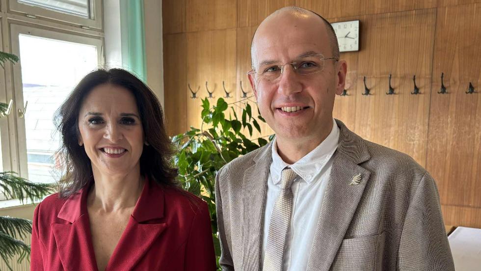 Új igazgató a Keszthelyi Kórház élén
 Új igazgató a Keszthelyi Kórház élén