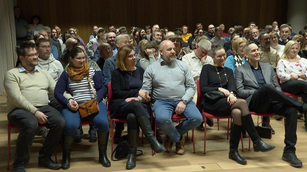 Szerelmi kalandtúra, romantikus vacsora a házasság hetében Szerelmi kalandtúra, romantikus vacsora a házasság hetében