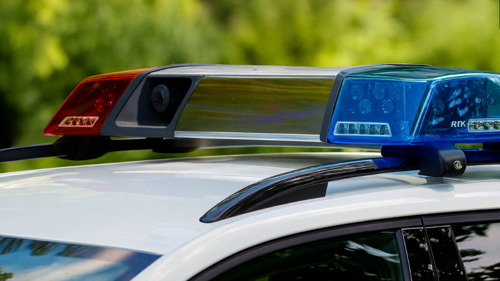 Fának csapódott egy autó Várpalotánál, a kizuhanó utas életét vesztette Fának csapódott egy autó Várpalotánál, a kizuhanó utas életét vesztette