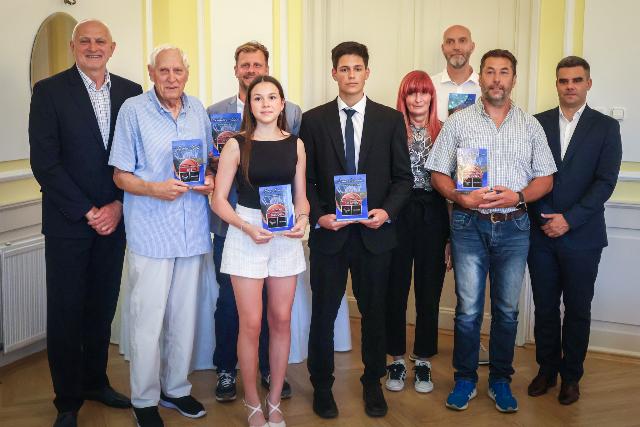 A szezon legjobbjait d�jazta a megyei kos�rlabda sz�vets�g