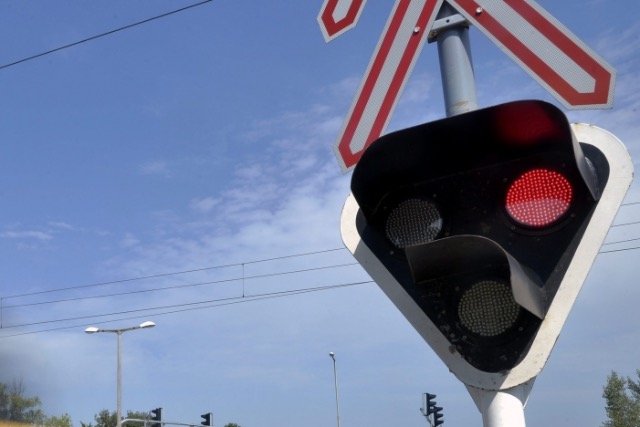 A tilos jelz�s ellen�re sem �llt meg a buszsof�r a vas�ti �tj�r�n�l – D�nt�tt az �gy�ben a Zalaegerszegi J�r�sb�r�s�g